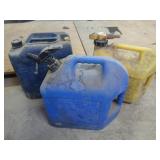 2 5 Gal Plastic Kerosene Cans& 1 5 Gal Plastic