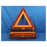 Emergency Roadside Reflector Kit in case