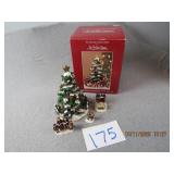 St. Nicholas Square Tree