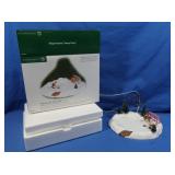 Dept. 56 "Hockey Player Set"  (does not work)