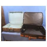 2 Pieces Vintage Luggage