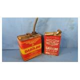 1.5 Gallon & 1 Gallon Gas Can
