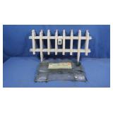 Plastic Garden Fence Pcs 23.5"each/4 pcs-NWT&Wire