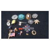 Costume Jewelry-Pins