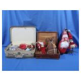 Box w/Pin Cushions&Trinkets,Wooden Box&Cloth