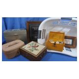 Sm.StorageBoxes(Metal,Plastic)&Picture Frames