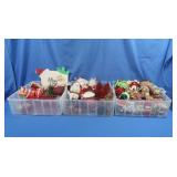 Christmas Dcor,some Vintage Figures