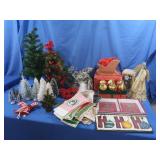 Small Christmas Trees&other Dcor