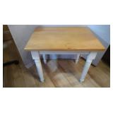 Wooden Table 24x18x22"H