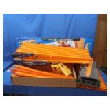 Hot Wheels Super 6 Lane Raceway,tracks&cars
