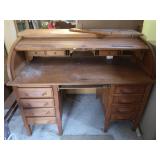 Roll Top Desk,Front Draw Broken but can be