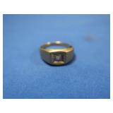 10K Ring w/Diamond,2.8gr,Size 10