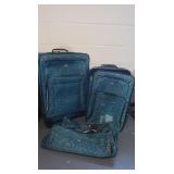 American Tourister 3 Pc Softside Rolling Luggage