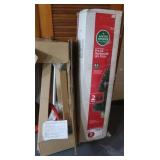 Stanchion w/Red Rope Railing-NIP&2 Pk Pre-lit