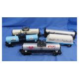 Lionel Tank Cars-Lot