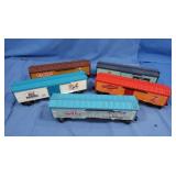 5 Lionel Billboard Reefer Train Cars