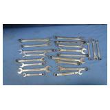 Various sizes Craftsman wrenches + Snap-on 17mm