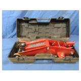 Torin Big Red 2.5 ton capacity Hydraulic Trolley