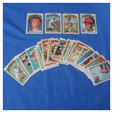 (25) 1972 Topps Baseball Cards EX-NM