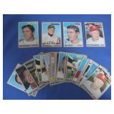 (25) 1970 Topps Baseball Cards G-VG