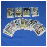 (25) 1973 Topps Baseball Cards EX-NM