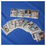(25) 1973 Topps Baseball Cards EX-NM