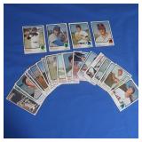 (25) 1973 Topps Baseball Cards EX-NM