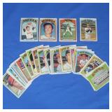 (25) 1972 Topps Baseball Cards EX-NM