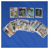 (25) 1974 Topps Baseball Cards VG-EX