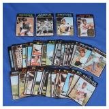 (50) 1971 Topps Baseball Cards VG-NM