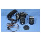 Minolta 7000 Camera&Vivitar Flash Attachment