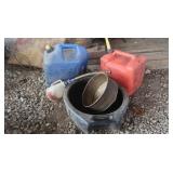 Gas Cans,Oil&Funnels