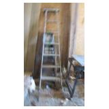 6',5'&4' Wood Ladders