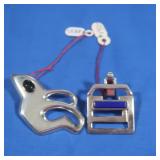 2 Sterling Pins 1 w/Lapis, 1 w/Onyx  22gr tw