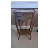 Small Side Table w/Drawer 14x11x28'
