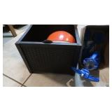 Pool Blaster Cordless Pool Vac 22x22x17'D,Resin