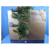 Decorative Pine Garland Strand