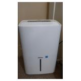 Haier Dehumifier,works,15x10x23'