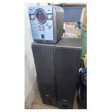 RCA 5-disc CD Changer Stereo Unit&2 Sony Speakers