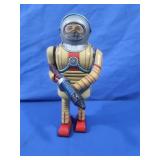 Vintage Nomura Earthman Tin Toy,Made in Japan