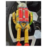 Vintage Nomura Earthman Tin Toy,Made in Japan