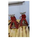 2 Jack Stands