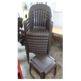 8 Resin Arm Chairs&2 Resin Tables