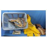 Raincoat-size S, Scarves,Hangers,Laundry Basket