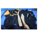 Penguins Fleece Jacket Size M, Penguins Gloves,