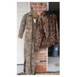 Gander Mountain Insulated Suit, Women's size 6-8