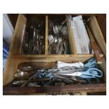 Drawer contents - Silverware