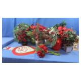 Christmas Floral Arrangements in Vases,Wreath
