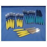 Fiestaware Roundhandle Flatware