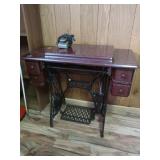 A Singer Treadle Sewing Machine w/Drop-In Table